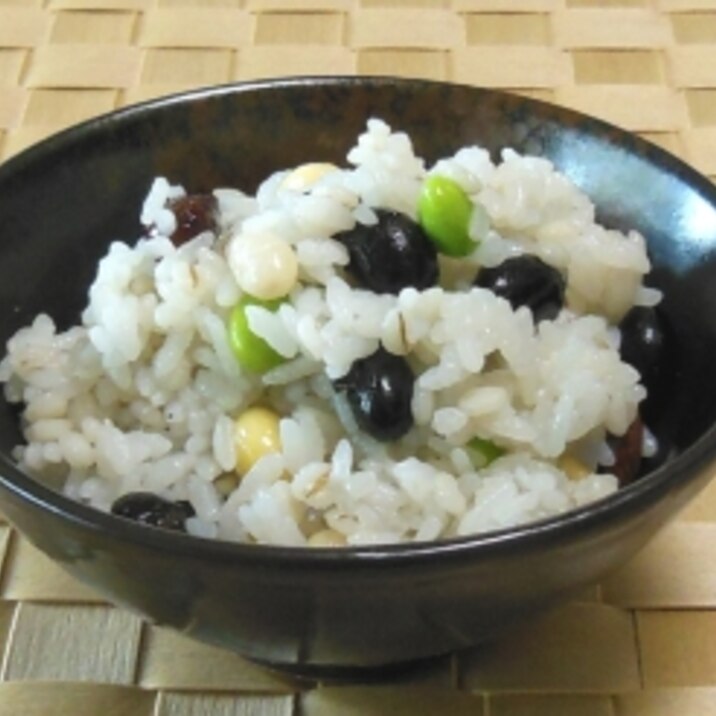 お豆ころころまぜご飯♪